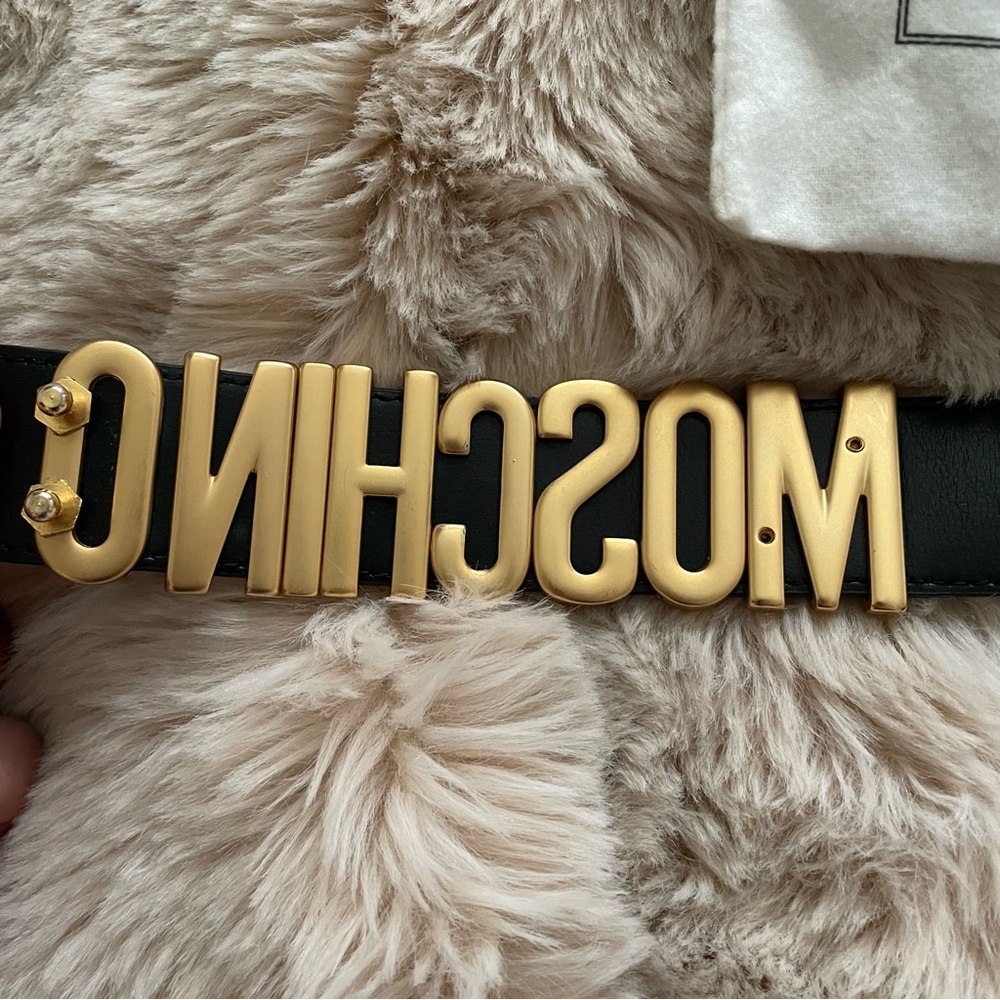 Moschino Couture Black Leather W Gold Textured Logo Belt Size 48 Waist 28-32 - Picture 5 of 16